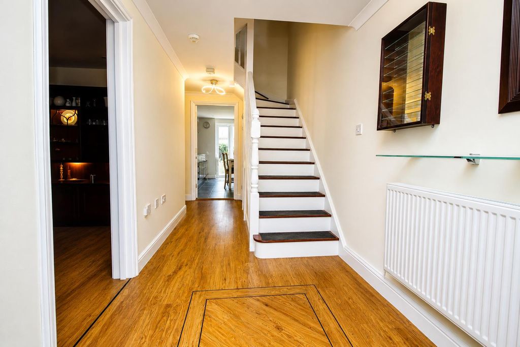 Property photo 2 of 23 3.Png