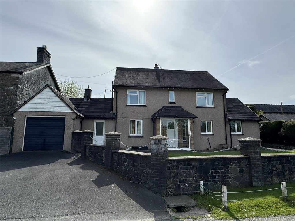 Property photo 1 of 25 Picture No. 03