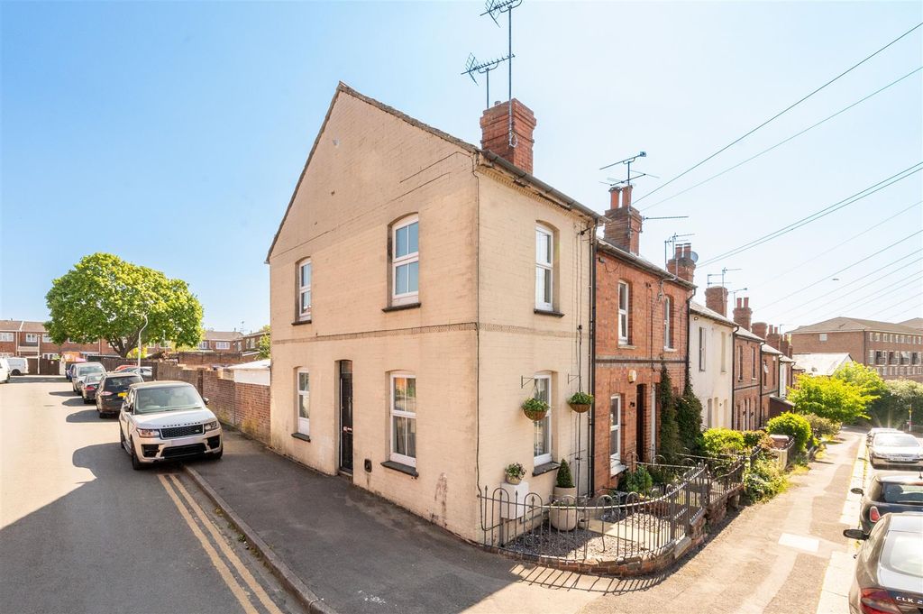 Property photo 1 of 14