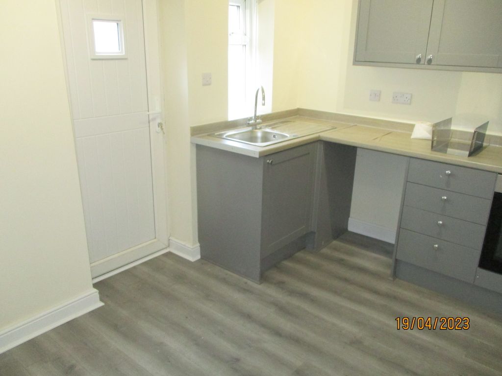 Property photo 3 of 10 Photo
