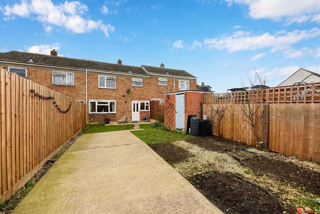 Property photo 1 of 11