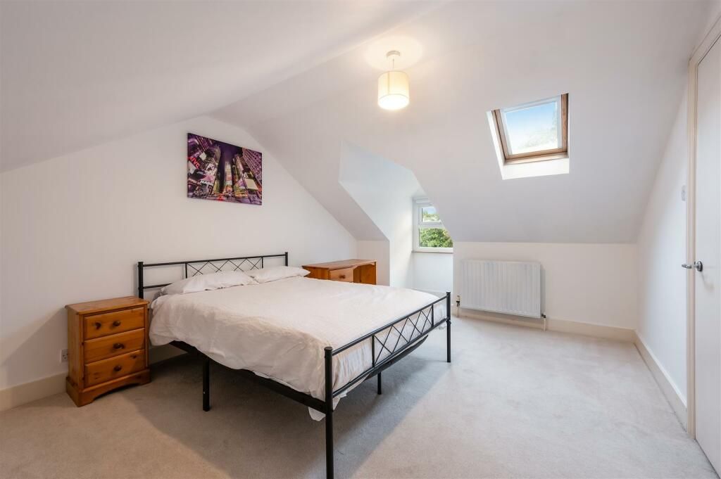 Property photo 3 of 9