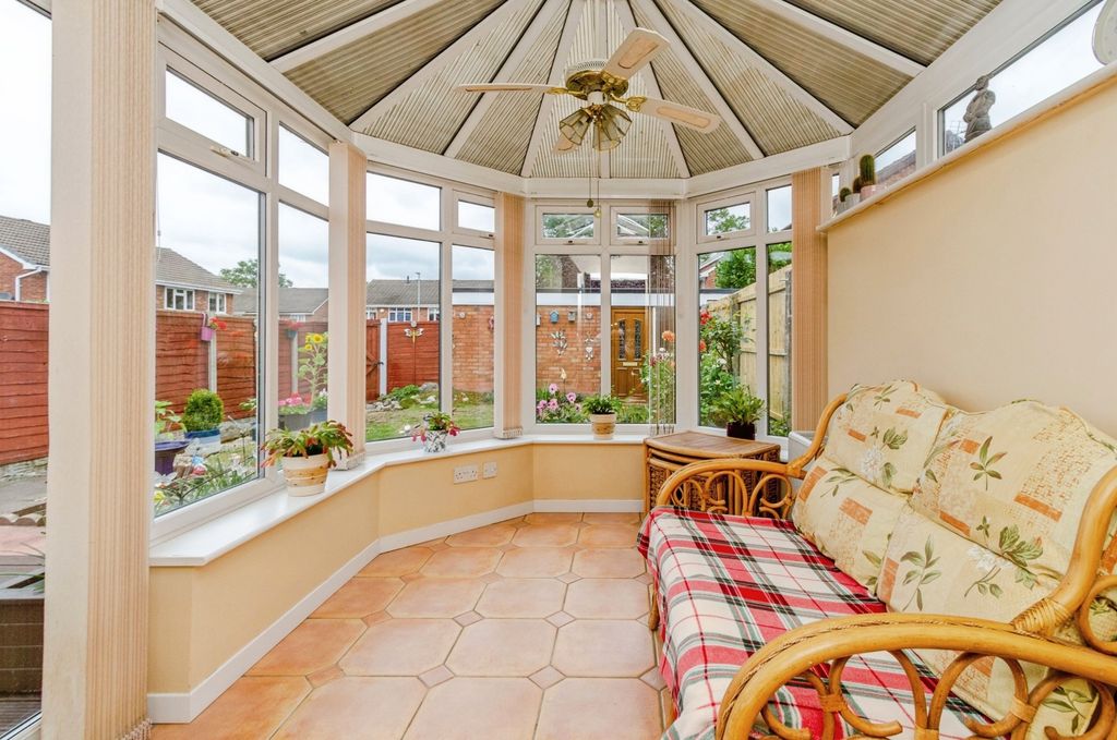 Property photo 3 of 17 Photo