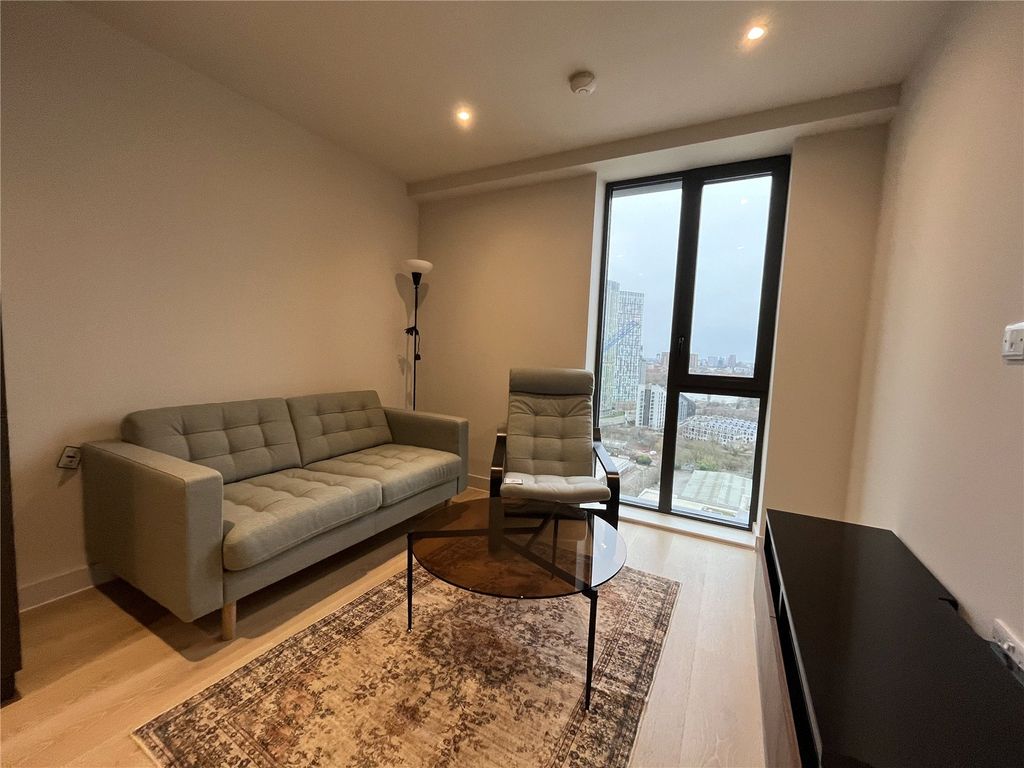 Property photo 3 of 29 Picture No. 03