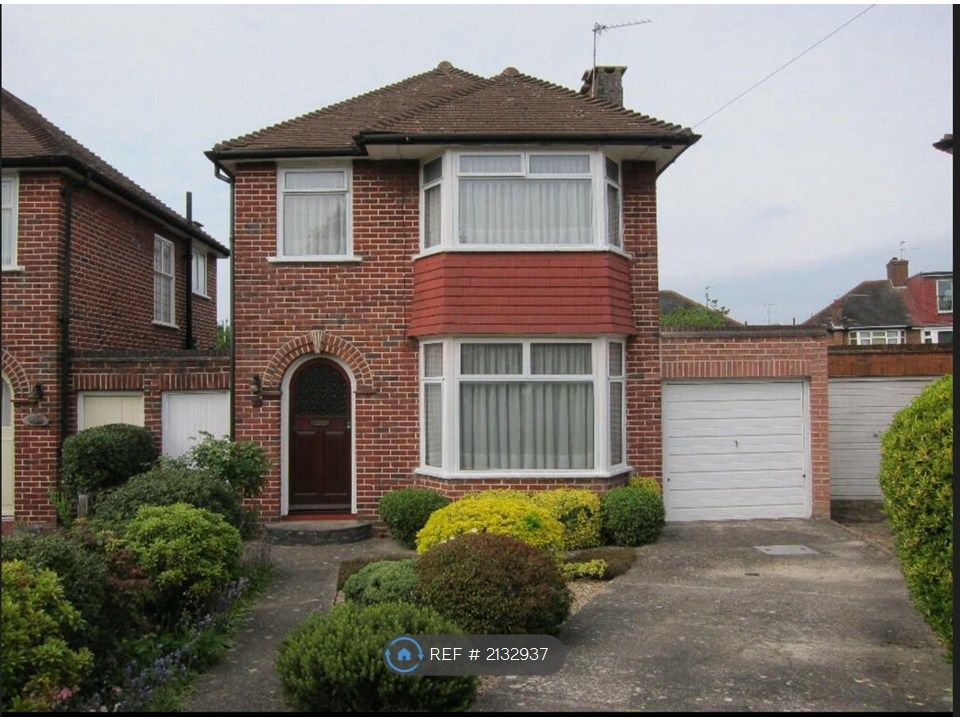 Property photo 1 of 17