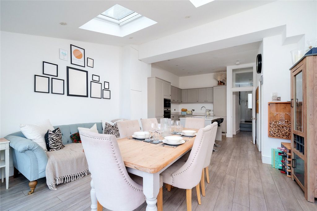 Property photo 1 of 14 Dining/Reception