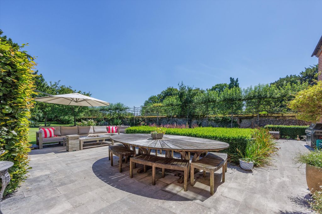 Additional image 28 of 6 bed detached house for saleChieveley, Berkshire RG20