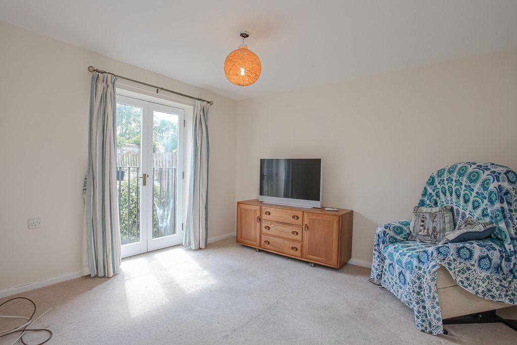 Property photo 2 of 7