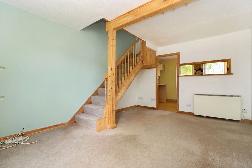 Property photo 3 of 15 Picture No. 02