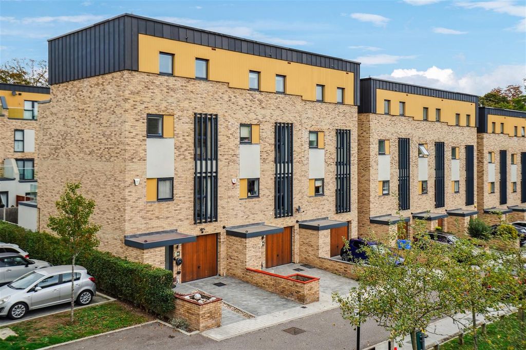 Property photo 1 of 16 Main Picture