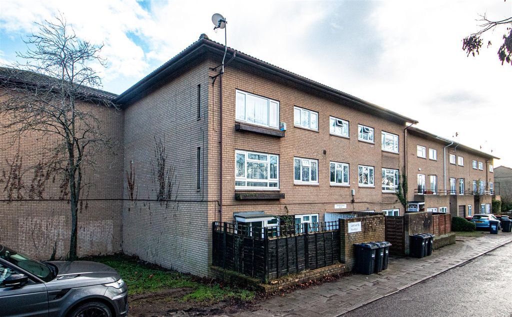 Property photo 1 of 8 16Ag.Jpg