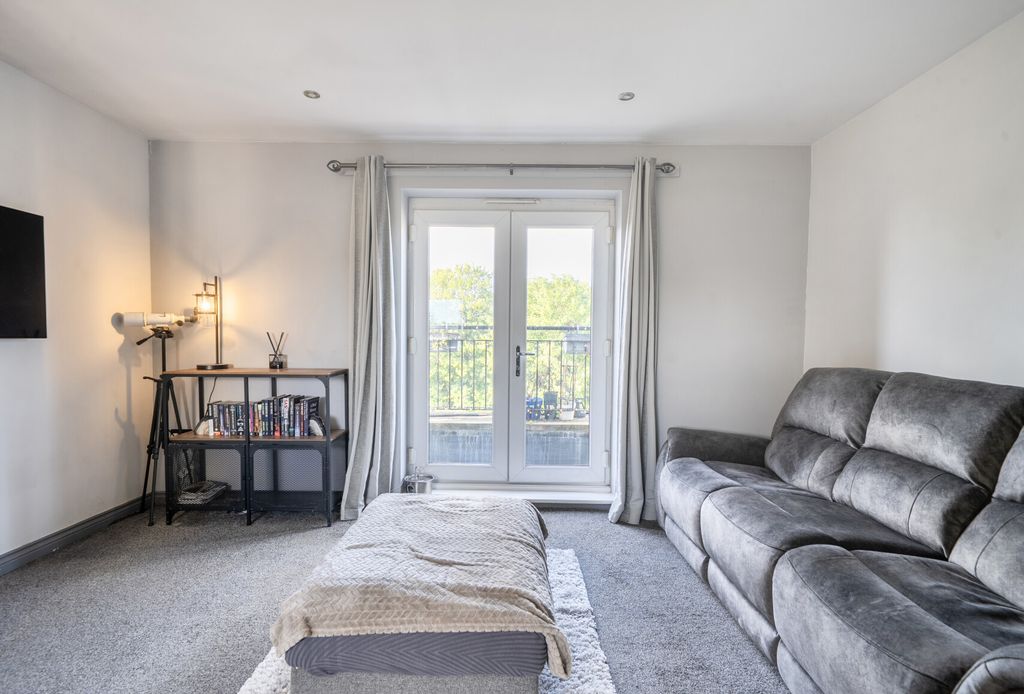 Additional image 11 of 2 bed flat for saleNormandy Drive, Yate, Bristol BS37