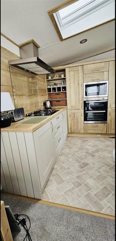 Property photo 2 of 26 Beautiful Kitchen