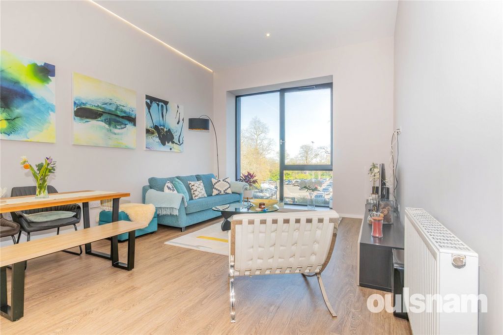 Property photo 2 of 19 Picture No. 04