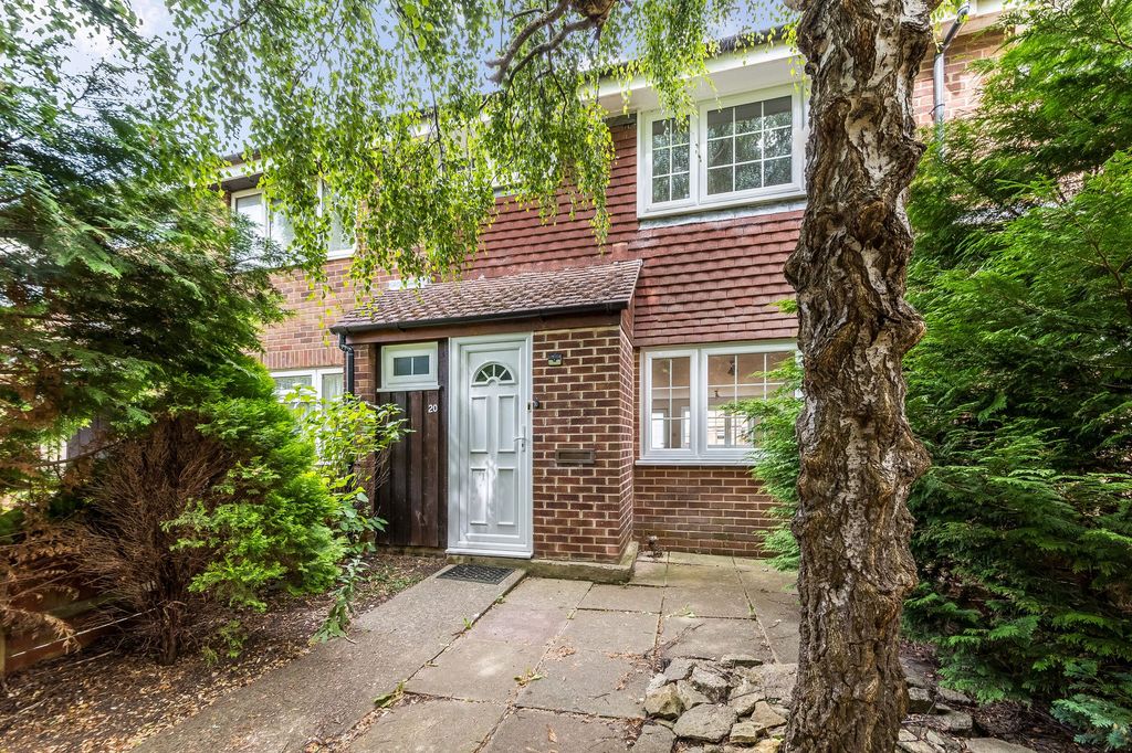 Property photo 1 of 24