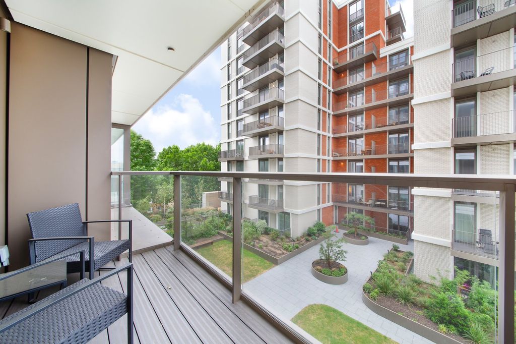 Property photo 3 of 15