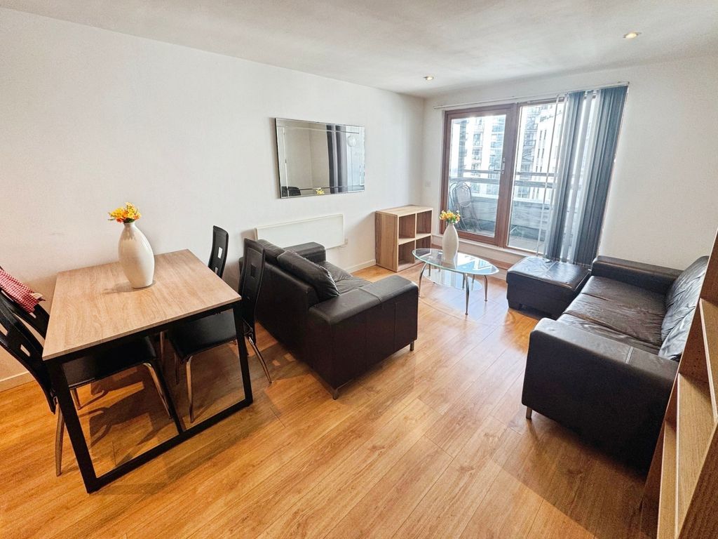 Property photo 2 of 12 Picture No. 29