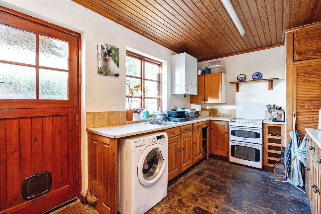 Property photo 3 of 17 Picture No. 06