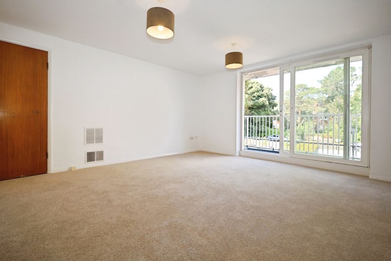 Property photo 2 of 11 Photo 9