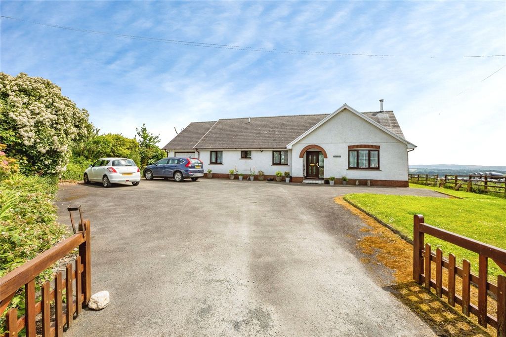 Property photo 1 of 19 Picture No. 23