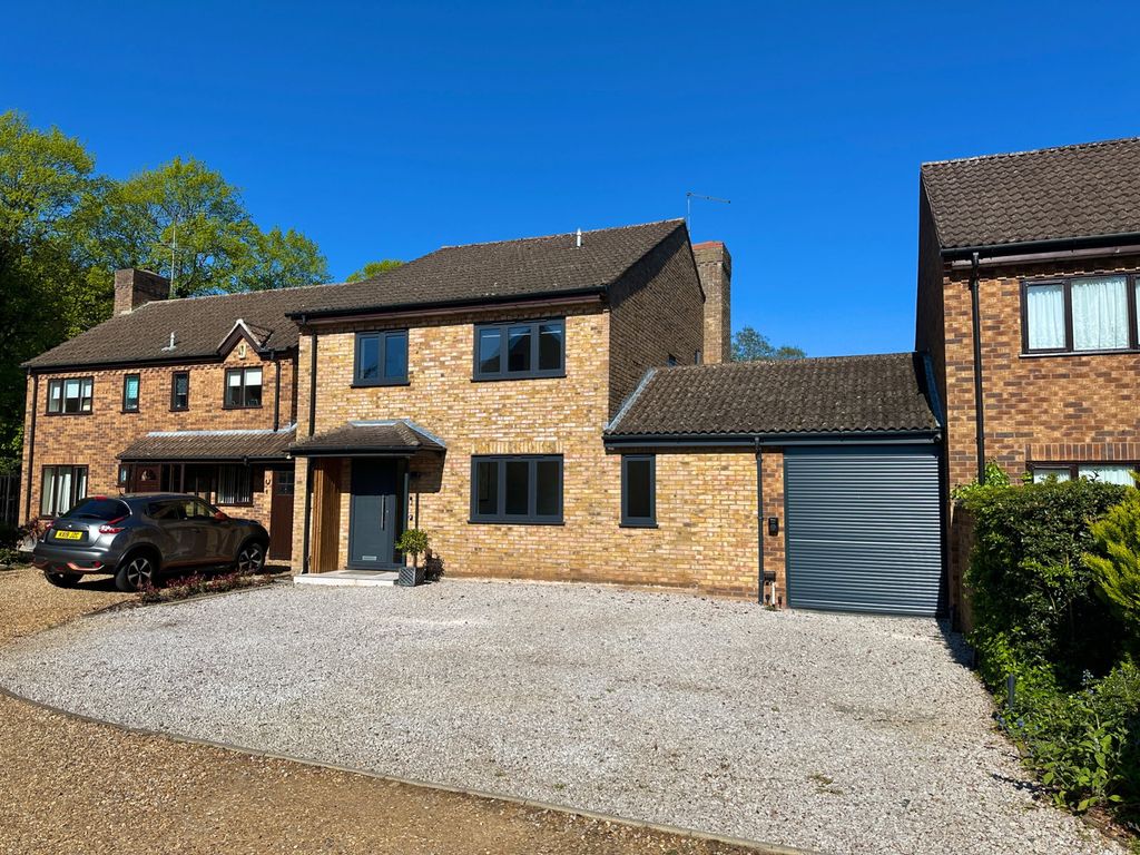 Property photo 1 of 23