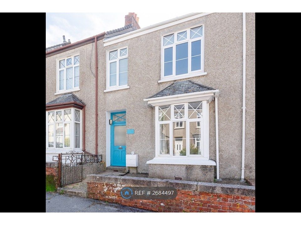 Property photo 2 of 16