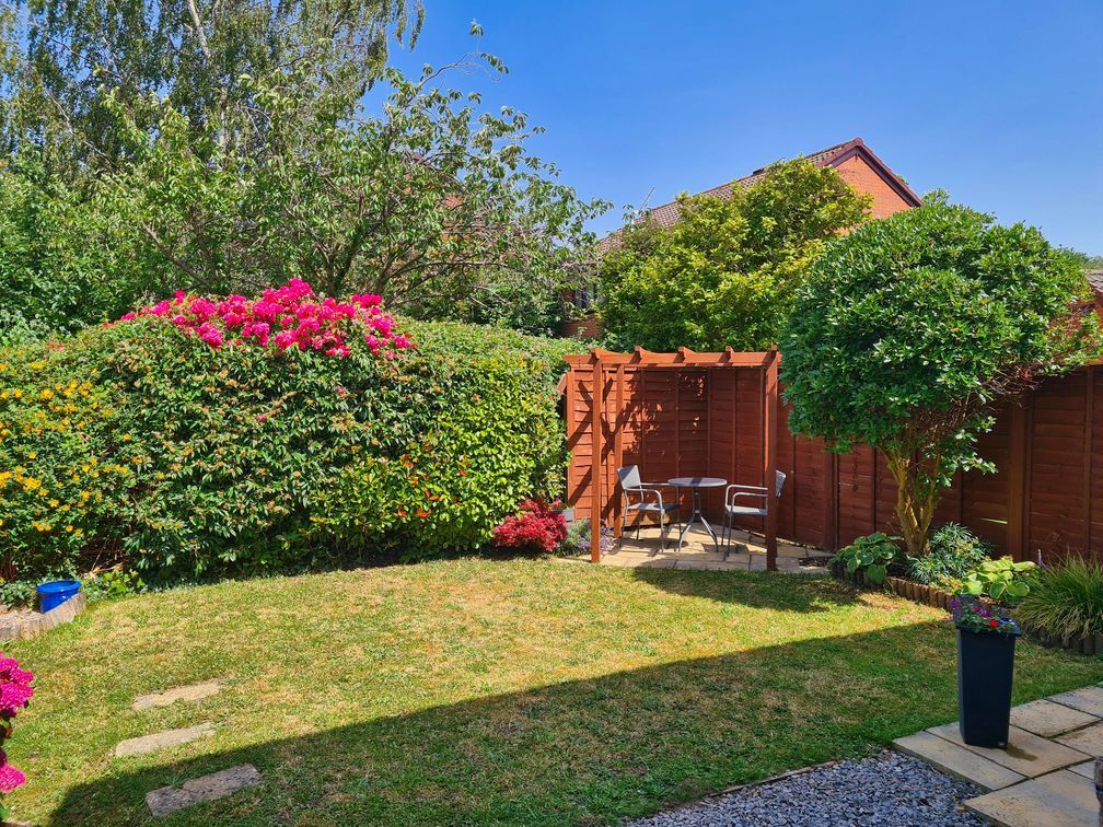 Property photo 2 of 22