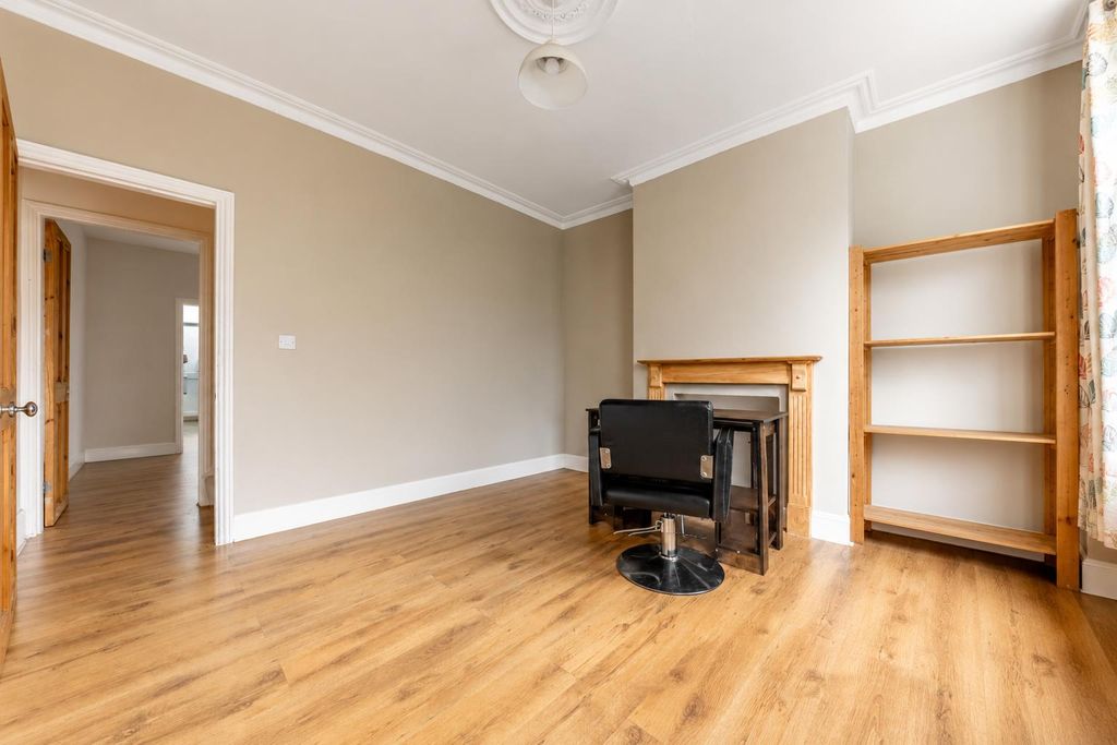 Property photo 2 of 12 Ba-3.Jpg