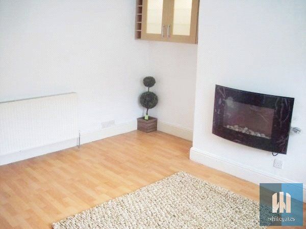 Property photo 2 of 8 Picture No. 20