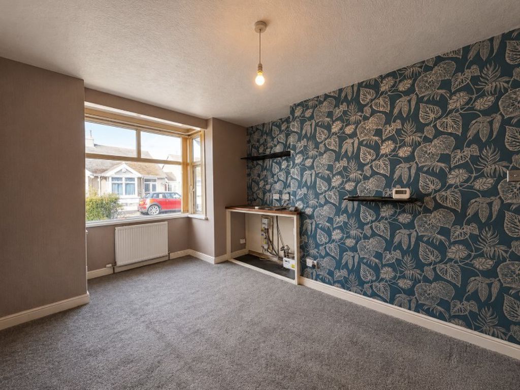 Property photo 3 of 14 Photo 10