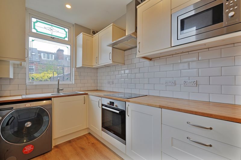 Property photo 3 of 24 Kitchen