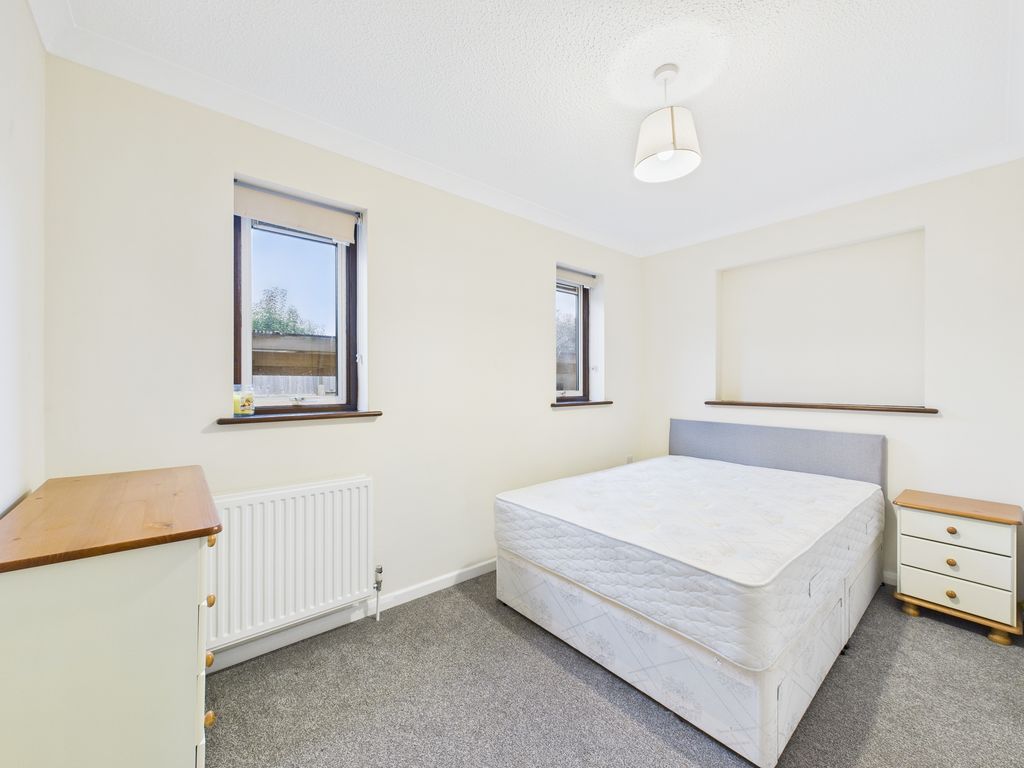 Property photo 1 of 14 Cam03519G0-Pr0425-Still015