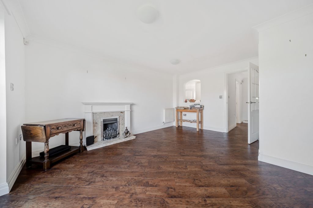 Property photo 2 of 13 1138134 (2)