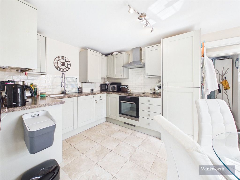 Property photo 2 of 11 Picture No. 05