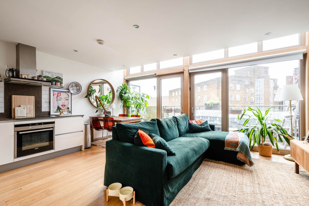 Property photo 1 of 12 1