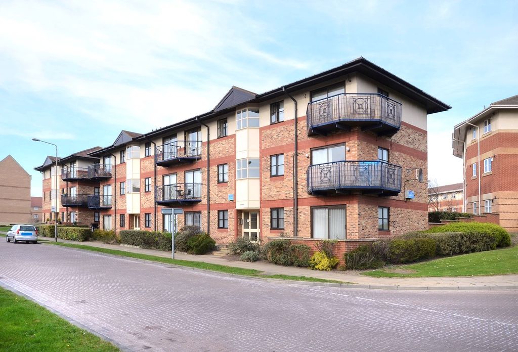 Property photo 1 of 2