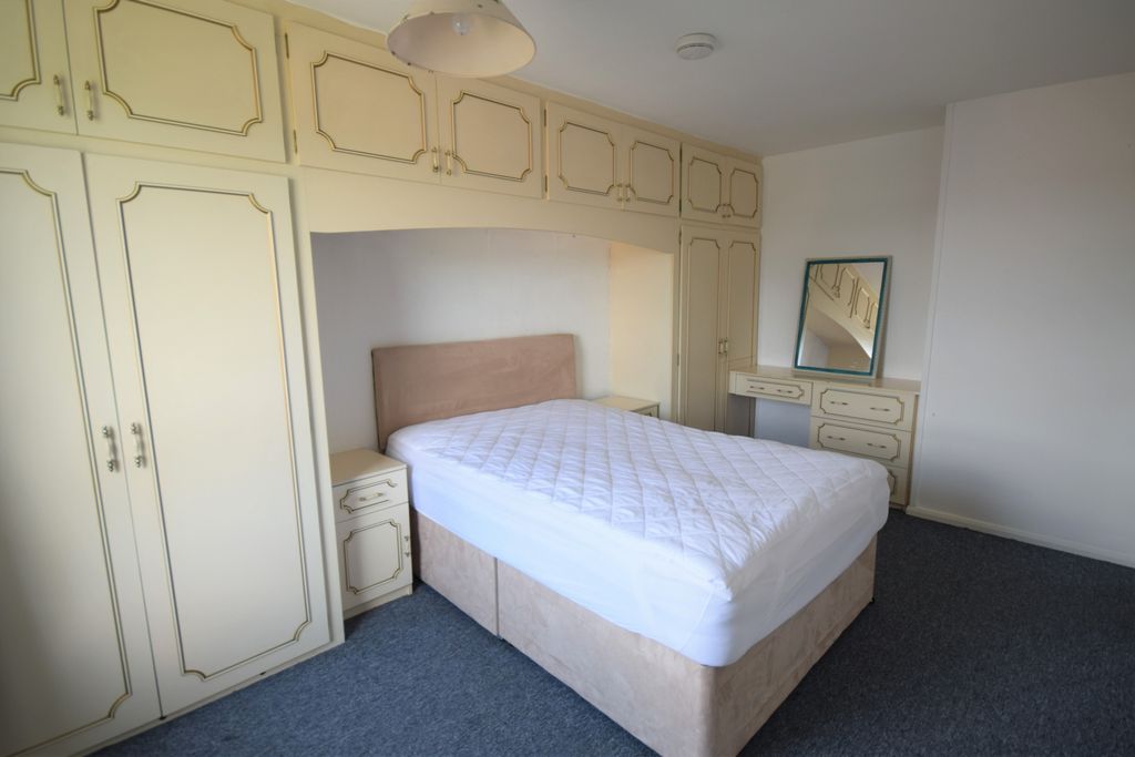 Property photo 3 of 7 Photo 3