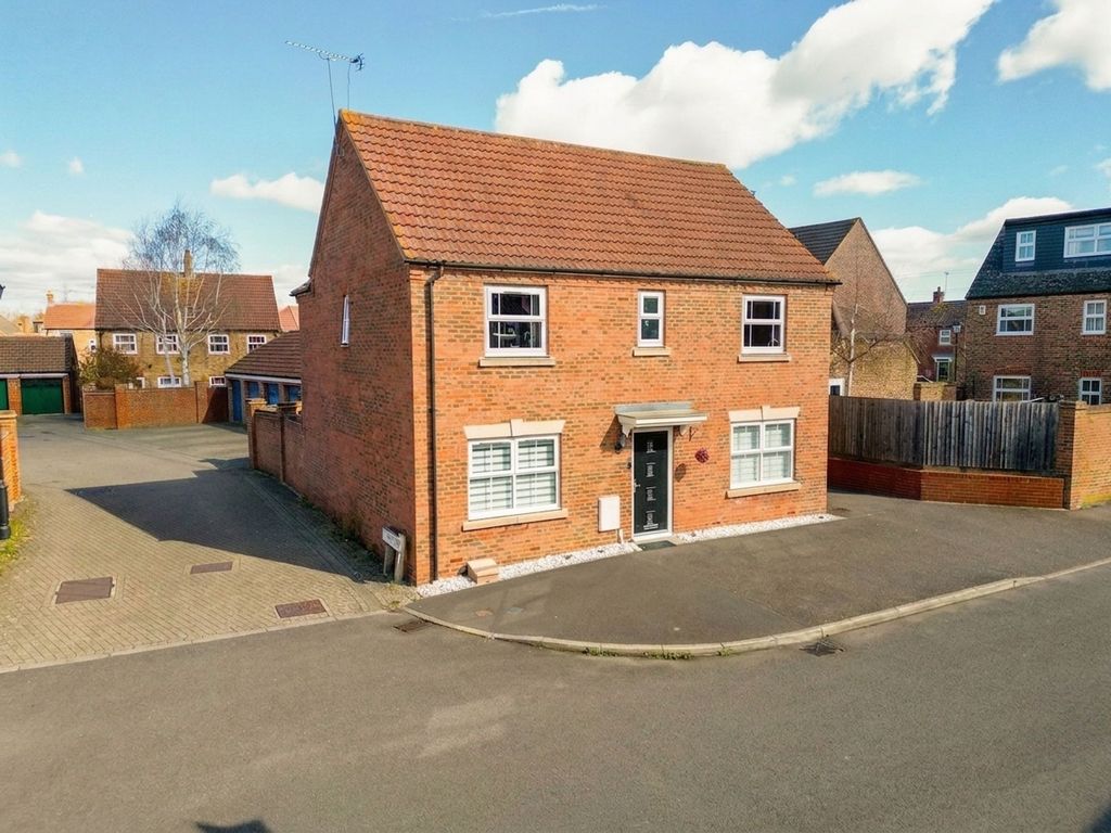 Property photo 1 of 21