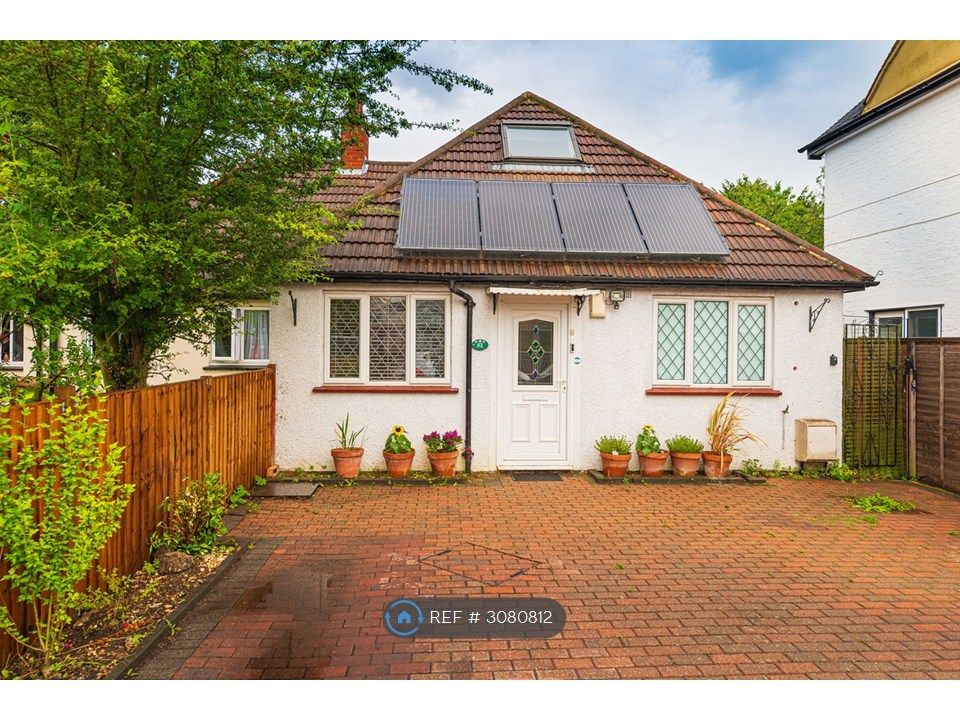 Property photo 2 of 21