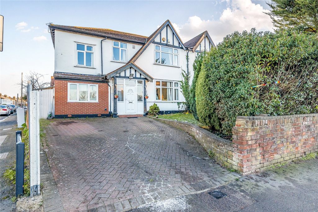 Property photo 1 of 19 Picture No. 01