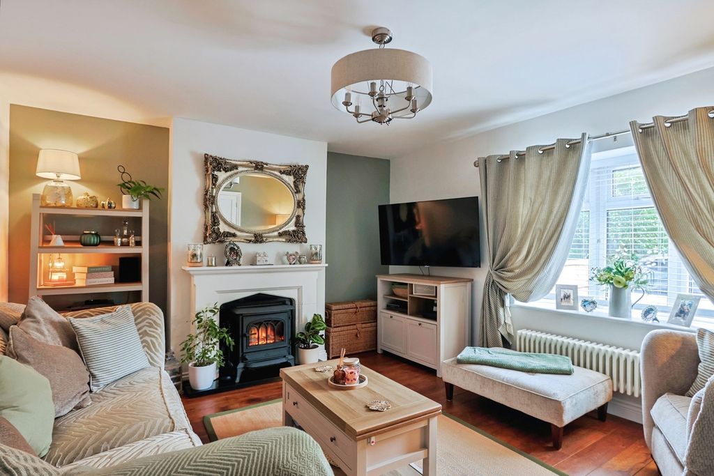 Property photo 2 of 22 Pbox-Img.Jpg