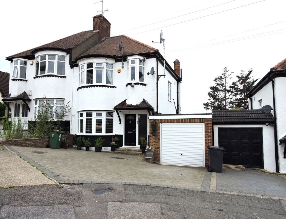 Property photo 1 of 20