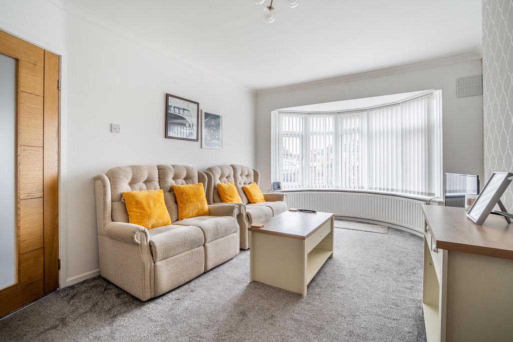 Property photo 3 of 13 Living Room