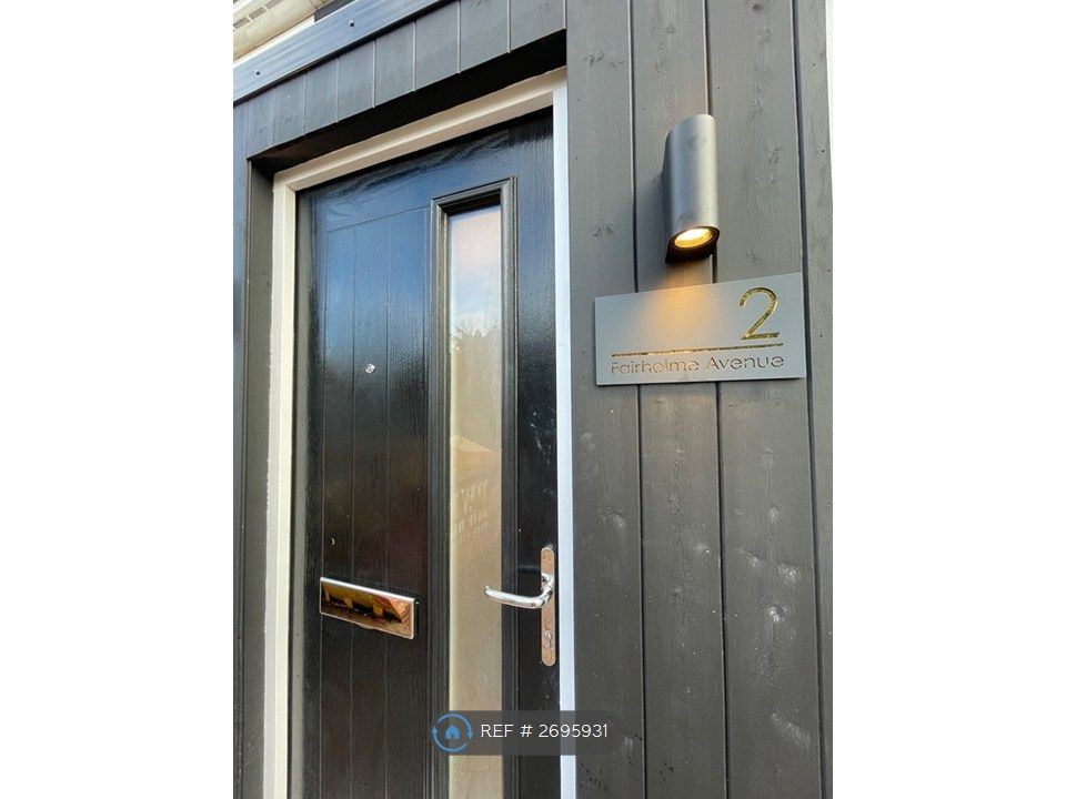 Property photo 2 of 29