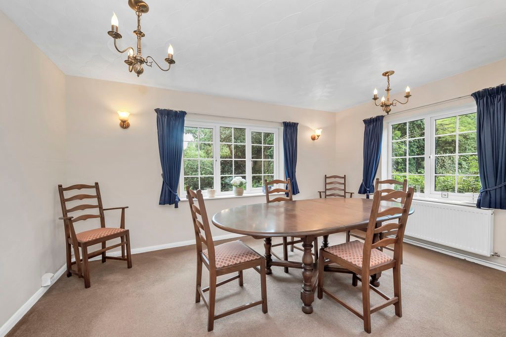 Property photo 3 of 22 Dining Room