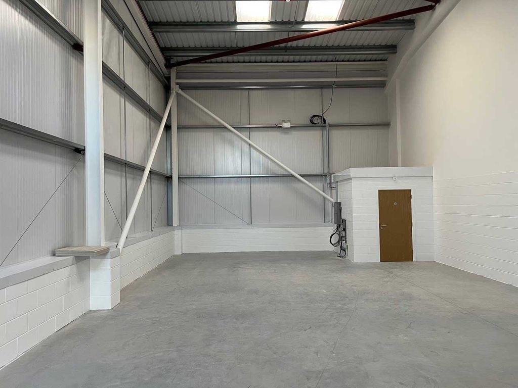 Property photo 3 of 3