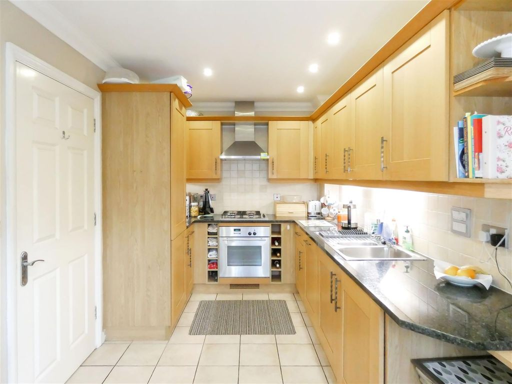 Property photo 3 of 14 Kitchen/Breakfast Room