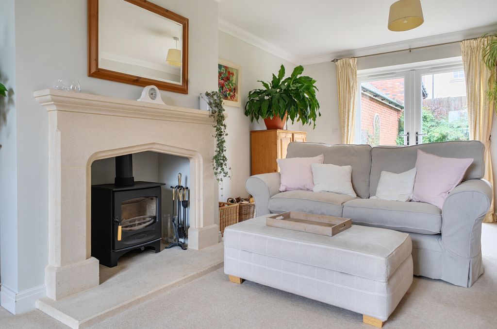 Property photo 3 of 20 1400374-24-69665E...