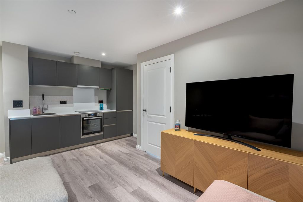 Property photo 3 of 18 _A7R4159-Hdr.Jpg
