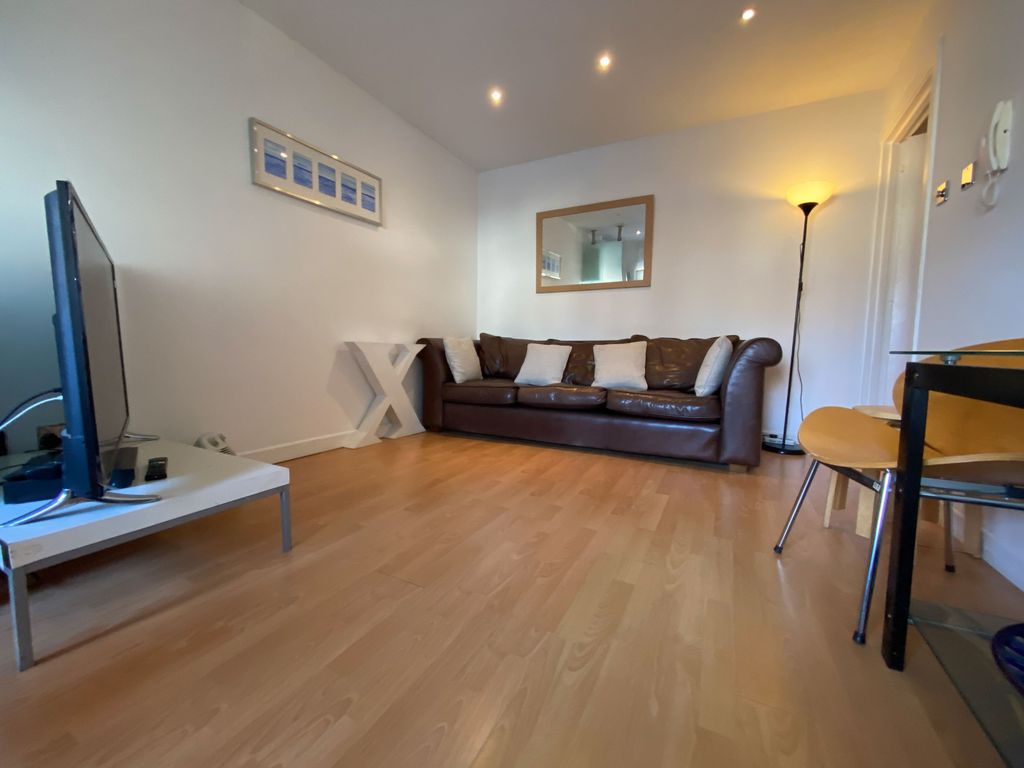 Property photo 3 of 5